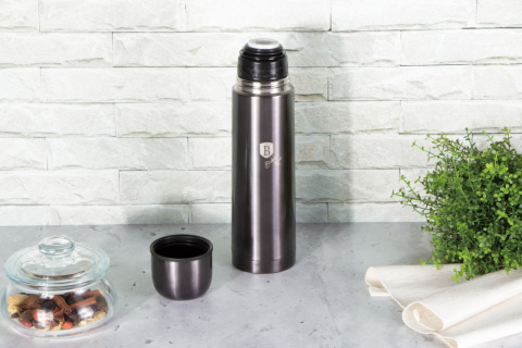 Termos z kubkiem 750ml stal nierdzewna BerlingerHaus BH-6403 Carbon Pro Termos z kubkiem 750ml stal nierdzewna BerlingerHaus BH-6403 Carbon Pro