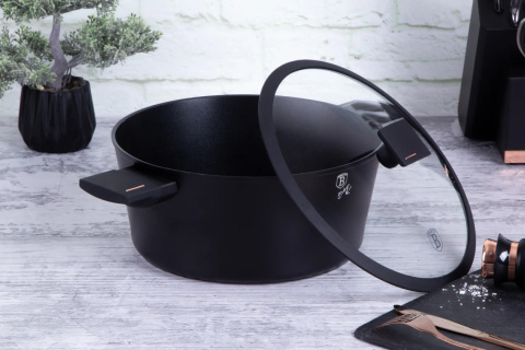 Garnek z powłoką tytanową 28cm BerlingerHaus Monaco BH-7088 Garnek z powłoką tytanową 28cm BerlingerHaus Monaco BH-7088
