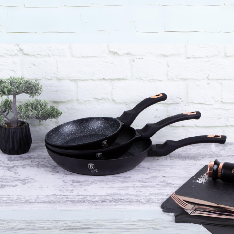 Zestaw 3 patelni z powłoką marmurową BerlingerHaus BH-6158 Black Rose Zestaw 3 patelni z powłoką marmurową BerlingerHaus BH-6158 Black Rose