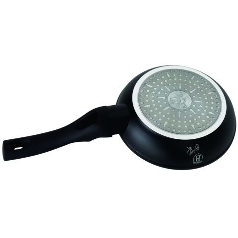 Patelnia 20 cm z powłoką marmurową Black Rose BerlingerHaus BH-1633 | OUTLET Patelnia 20 cm z powłoką marmurową Black Rose BerlingerHaus BH-1633 | OUTLET